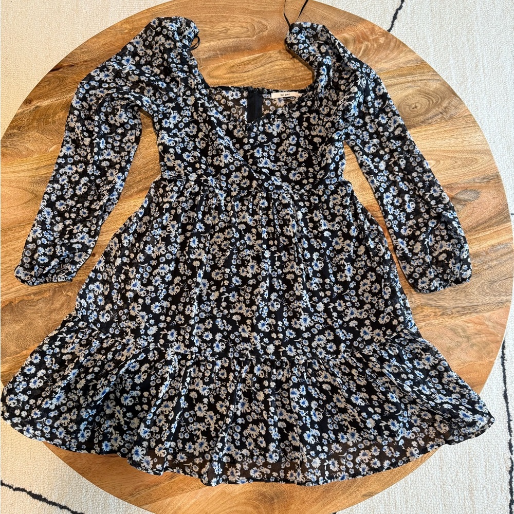 Francesca's Mini Sundress with Square Neck